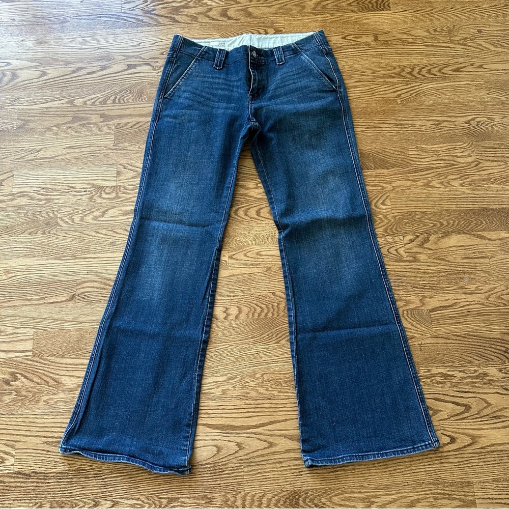 New without tags Gap 1969 Women Jean Trousers size 8/29.